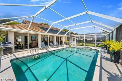 532 Roma Ct, Naples FL - photo 15 of 17