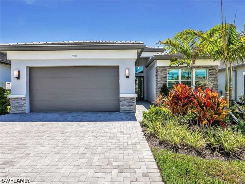 3 bedroom SingleFamilyResidence at 11268 Daphne Ct, Valencia Trails, Naples — photo 1