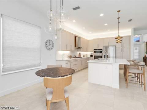 11268 Daphne Ct, Naples FL - photo 11 of 47