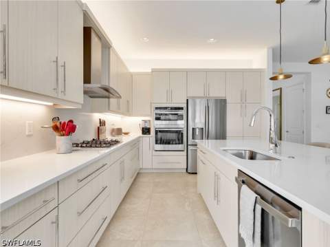 11268 Daphne Ct, Naples FL - photo 12 of 47