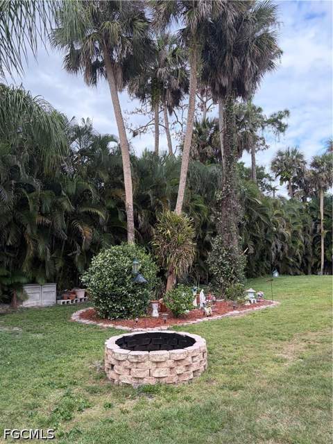 92 Evergreen Rd, North Fort Myers FL - photo 8 of 11