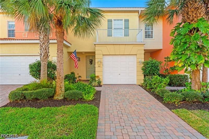 2 bedroom Townhouse at 16150 Via Solera Cir 102, Sail Harbour, Fort Myers — photo 3