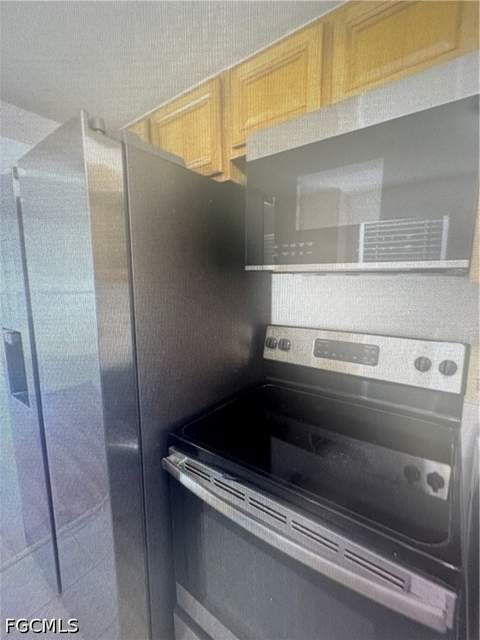 333 San Bernardino St, North Fort Myers FL - photo 7 of 9