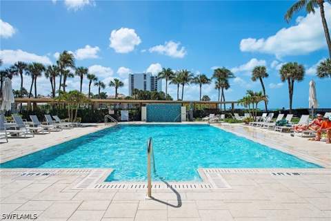 4001 Gulf Shore Blvd N 1100, Naples FL - photo 17 of 20