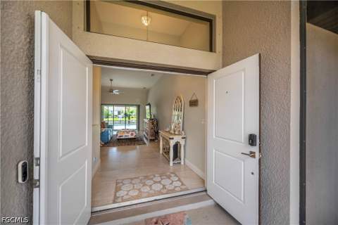 910 SW 12th Ter, Cape Coral FL - photo 13 of 45