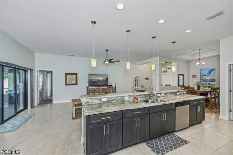 910 SW 12th Ter, Cape Coral FL - photo 14 of 45