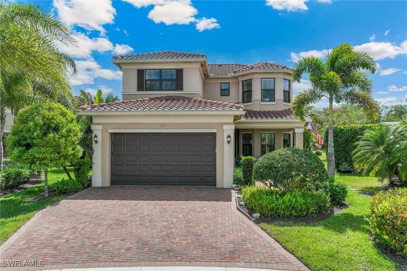 4 bedroom SingleFamilyResidence at 4360 Aurora St, Stonecreek, Naples — photo 1