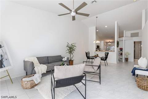 5446 Whitten Dr 19, Naples FL - photo 11 of 33
