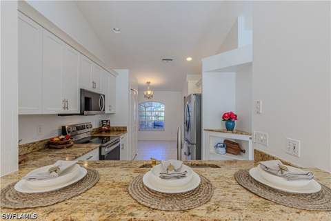5446 Whitten Dr 19, Naples FL - photo 13 of 33