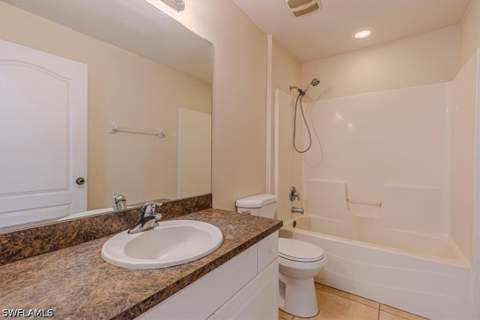 2814 Cerito Ave N, Lehigh Acres FL - photo 13 of 27