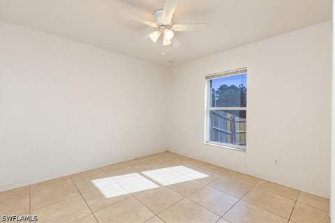 2814 Cerito Ave N, Lehigh Acres FL - photo 15 of 27