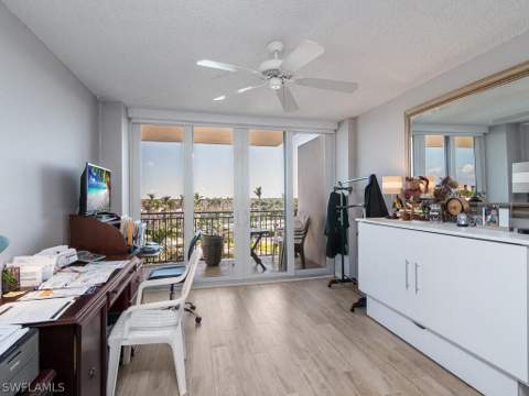 180 Seaview Ct 612, Marco Island FL - photo 8 of 34