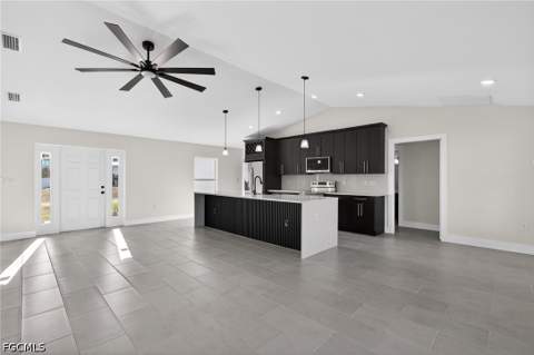 1614 NE 6th Ave, Cape Coral FL - photo 11 of 42