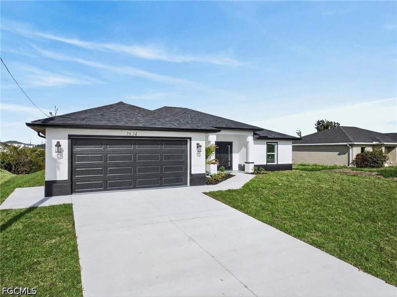 4 bedroom SingleFamilyResidence at 1614 NE 6th Ave, Cape Coral, Cape Coral — photo 4