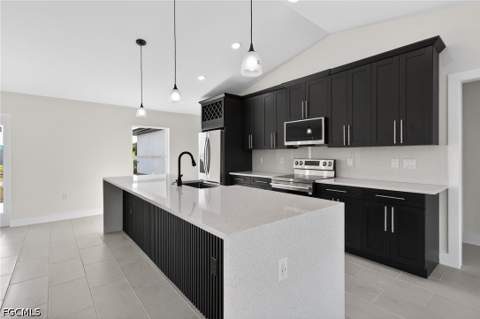 1614 NE 6th Ave, Cape Coral FL - photo 9 of 42