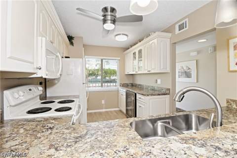 5970 Amherst Dr C205, Naples FL - photo 13 of 30