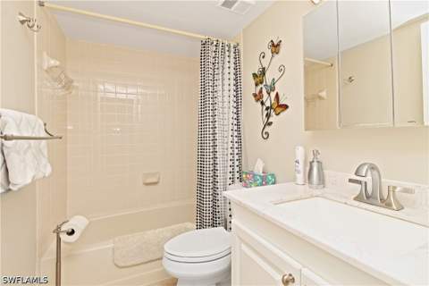 5970 Amherst Dr C205, Naples FL - photo 20 of 30