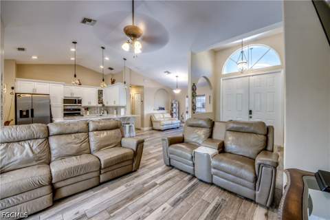 2613 SW 7th Pl, Cape Coral FL - photo 7 of 44