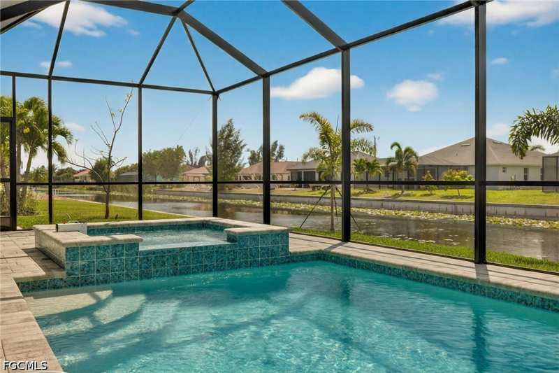 4 bedroom SingleFamilyResidence at 1022 SW 15th Ave, Cape Coral, Cape Coral — photo 1