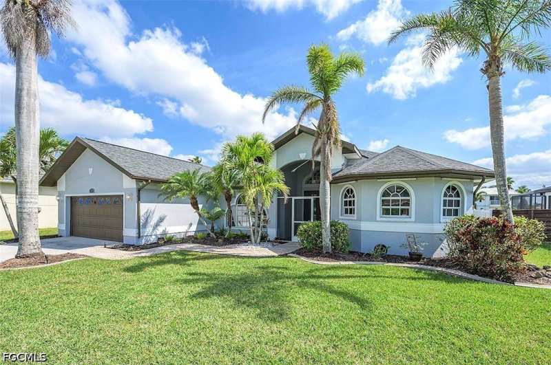 3 bedroom SingleFamilyResidence at 4005 SW 17th Pl, Cape Coral, Cape Coral — photo 1