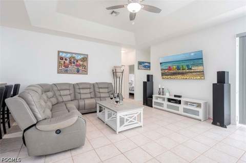 4005 SW 17th Pl, Cape Coral FL - photo 11 of 36