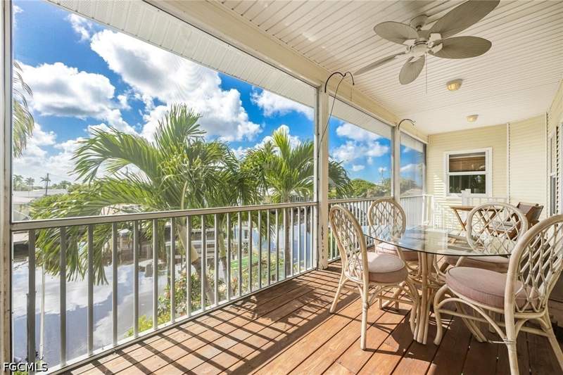 2 bedroom SingleFamilyResidence at 2761 Geary St, Island Harbors, Matlacha — photo 4