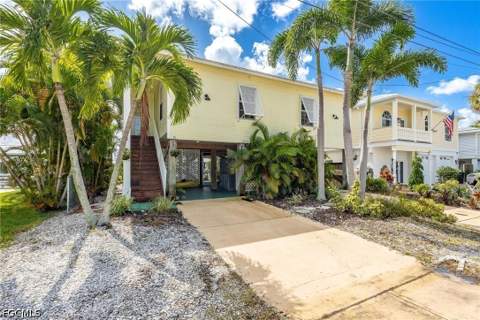 2761 Geary St, Matlacha FL - photo 9 of 50