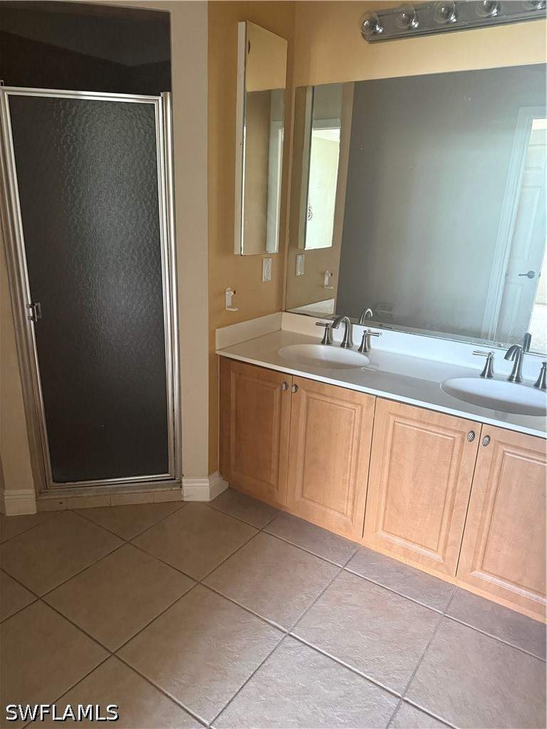 2 bedroom Condominium at 3939 Pomodoro Cir 102, Isles Of Porto Vista, Cape Coral — photo 5