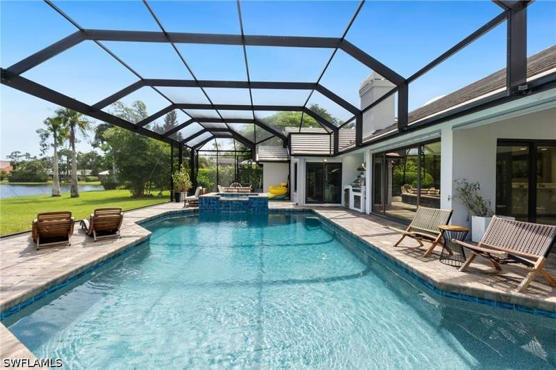 4 bedroom SingleFamilyResidence at 1380 Bald Eagle Dr, Naples Bath And Tennis Club, Naples — photo 2