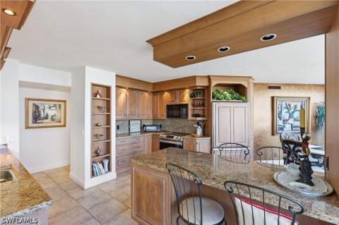 4041 Gulf Shore Blvd N 1007, Naples FL - photo 13 of 50