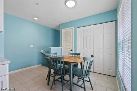 4970 Deerfield Way F202, Naples FL - photo 9 of 38