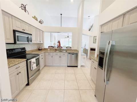 2037 W Crown Pointe Blvd, Naples FL - photo 15 of 24