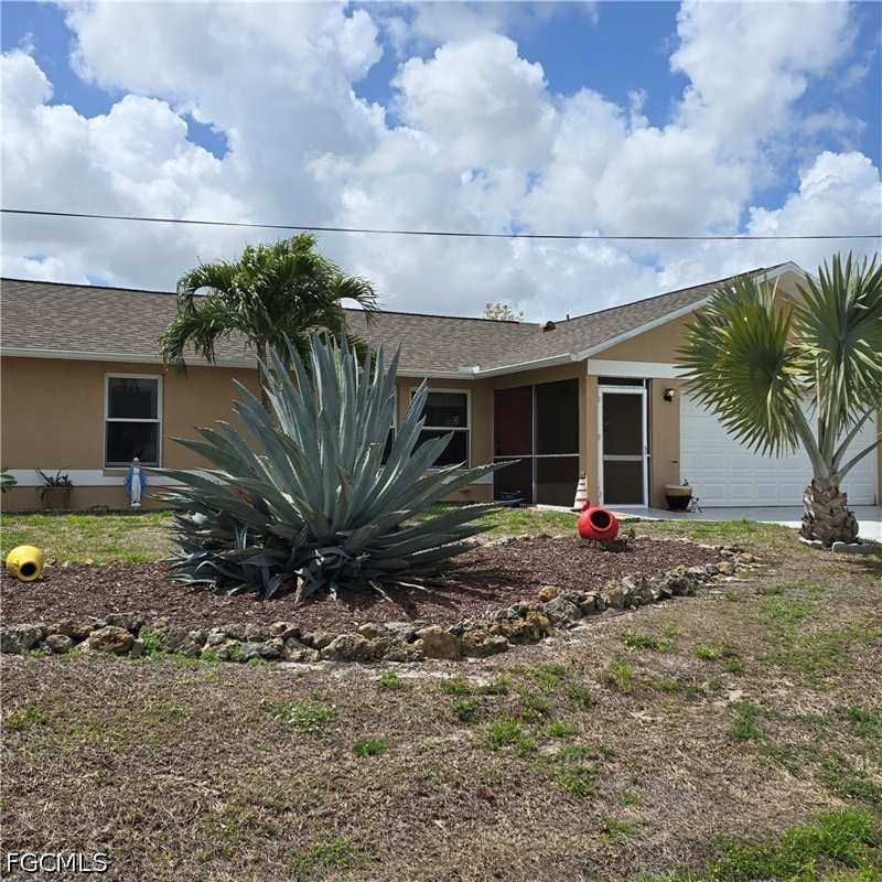 3 bedroom SingleFamilyResidence at 308 NW 20th Ter, Cape Coral, Cape Coral — photo 1