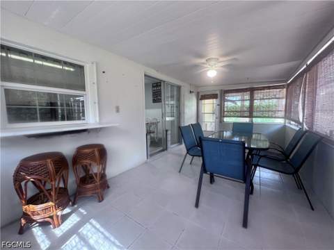 726 Sabur Ct, Cape Coral FL - photo 11 of 36