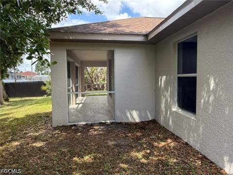 2907 12th St W, Lehigh Acres FL - photo 13 of 43