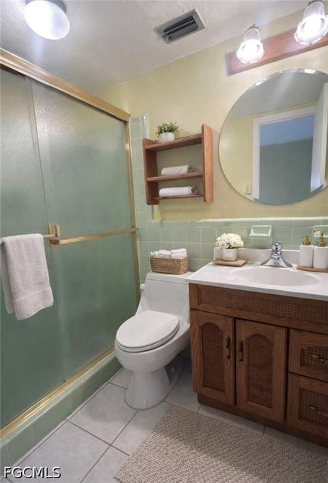 2210 Gardenia Way, Lehigh Acres FL - photo 22 of 35