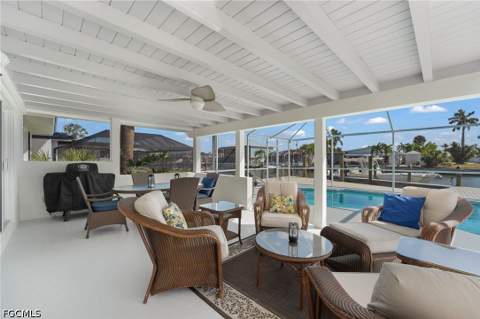 9 Fairview Blvd, Fort Myers Beach FL - photo 17 of 40