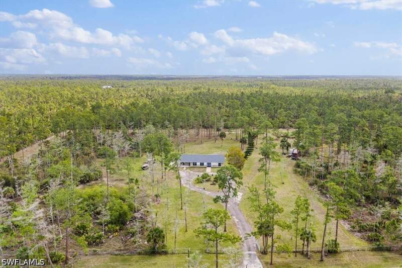 3 bedroom SingleFamilyResidence at 6070 Lee Williams Rd, Golden Gate Estates, Naples — photo 2