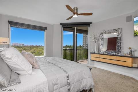 425 Cove Tower Dr 504, Naples FL - photo 19 of 41