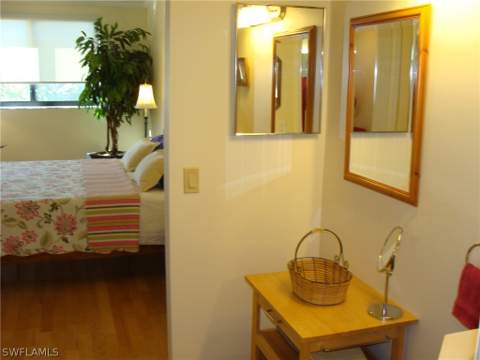 807 River Point Dr 201D, Naples FL - photo 16 of 31