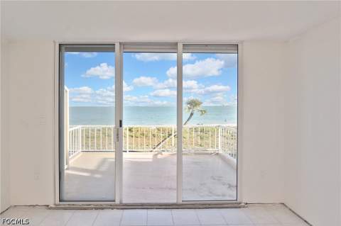 200 Periwinkle Way 225, Sanibel FL - photo 18 of 50