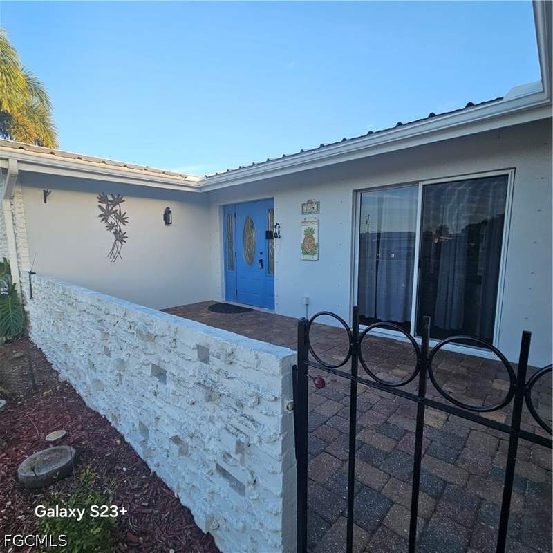 2 bedroom SingleFamilyResidence at 234 SE 44th St, Cape Coral, Cape Coral — photo 3