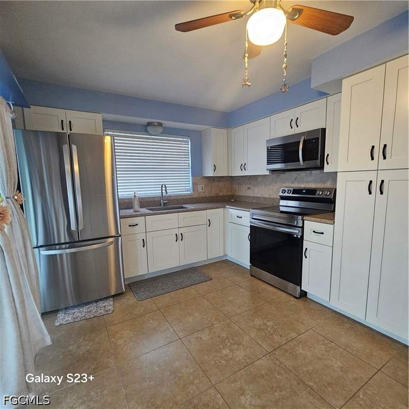 2 bedroom SingleFamilyResidence at 234 SE 44th St, Cape Coral, Cape Coral — photo 4