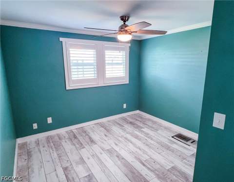 11291 Bougainvillea Ln, Fort Myers Beach FL - photo 13 of 46