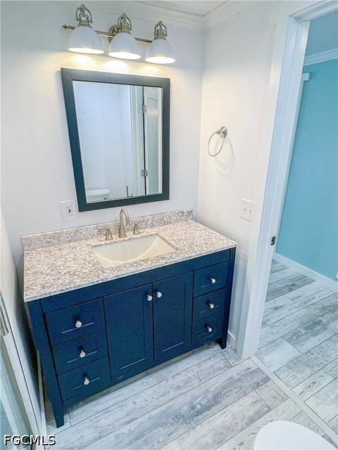 11291 Bougainvillea Ln, Fort Myers Beach FL - photo 16 of 46