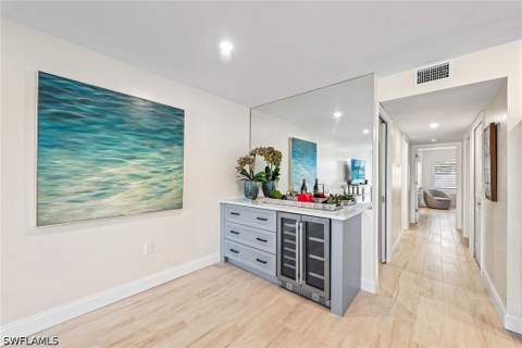 2850 Gulf Shore Blvd N 102, Naples FL - photo 11 of 27
