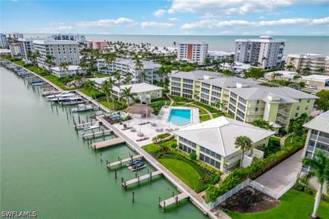 2850 Gulf Shore Blvd N 102, Naples FL - photo 24 of 27