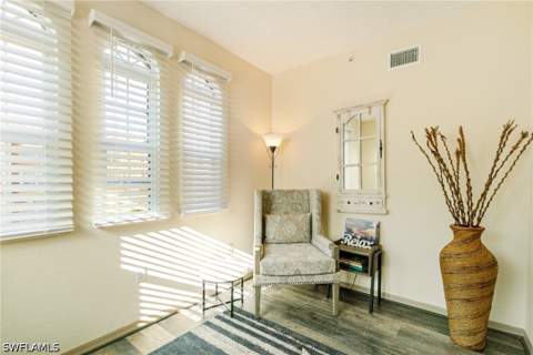 15585 Ocean Walk Cir 216, Fort Myers FL - photo 18 of 21