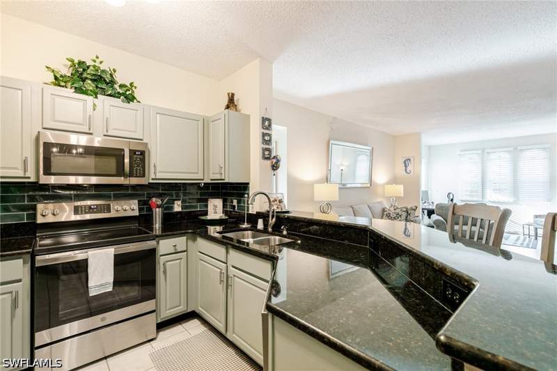 3 bedroom Condominium at 15585 Ocean Walk Cir 216, Gardens At Beachwalk, Fort Myers — photo 3