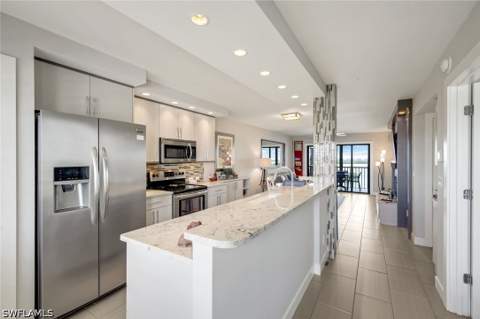 4835 Bonita Beach Rd 603, Bonita Springs FL - photo 7 of 35